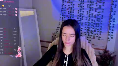 Snapshot of allana_dream chatting on 09.26.25 Allana online show from 09.26.25