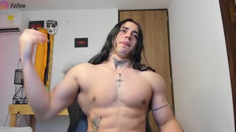 Snapshot of allen_rosse chatting on 12.25.24 independent model 3 online show from 12.25.24