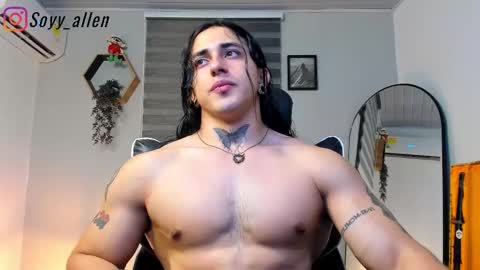 Snapshot of allen_rosse chatting on 10.12.25 independent model 3 online show from 10.12.25