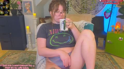 Snapshot of allieberrybb chatting on 01.31.25  bb  online show from 01.31.25