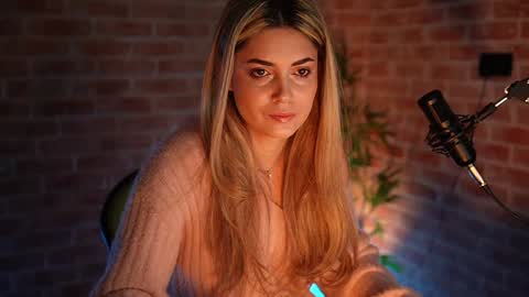 Allie online show from 01.09.25