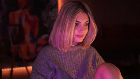 Allie online show from 11.19.25