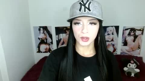 Snapshot of allison___taylor chatting on 10.03.25 allison___taylor online show from 10.03.25