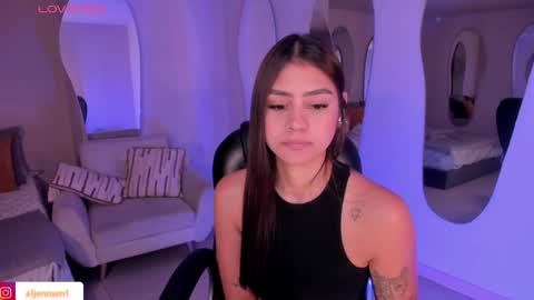 Snapshot of allyjensen chatting on 02.01.25 Alisson online show from 02.01.25
