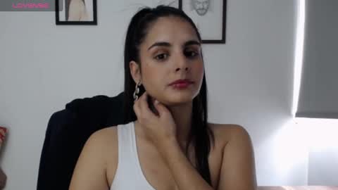 Snapshot of alma_sweet chatting on 01.03.25 Arhantxa online show from 01.03.25
