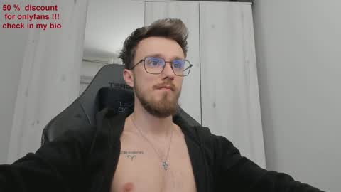 Snapshot of alphaboyfun chatting on 01.25.25 Andi online show from 01.25.25