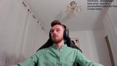 Snapshot of alphaboyfun chatting on 10.06.25 Andi online show from 10.06.25