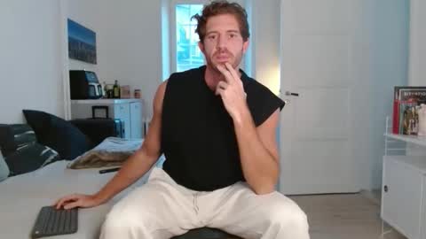 alphahung23 online show from 11.14.25