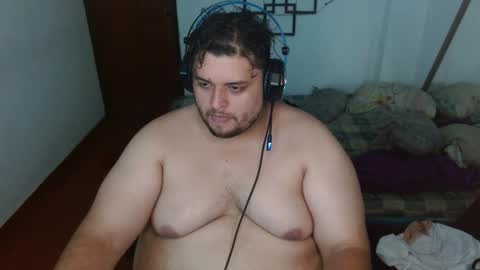 Snapshot of altairstudiosboy chatting on 12.21.24 Jhosep online show from 12.21.24