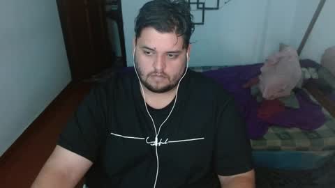 Snapshot of altairstudiosboy chatting on 12.29.24 Jhosep online show from 12.29.24