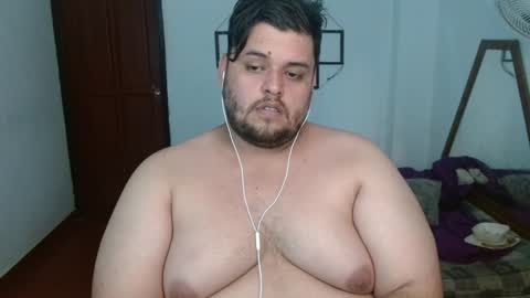 Snapshot of altairstudiosboy chatting on 12.29.24 Jhosep online show from 12.29.24