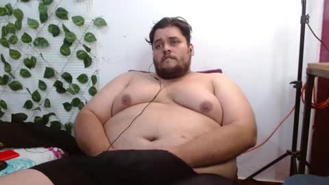 Snapshot of altairstudiosboy chatting on 02.12.25 Jhosep online show from 02.12.25