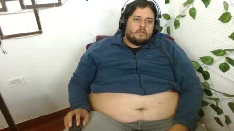 Snapshot of altairstudiosboy chatting on 10.16.25 Jhosep online show from 10.16.25