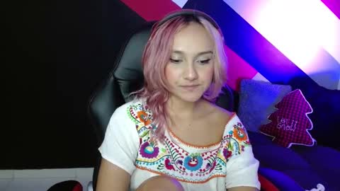 Snapshot of alterego1__ chatting on 12.30.24 Alter online show from 12.30.24