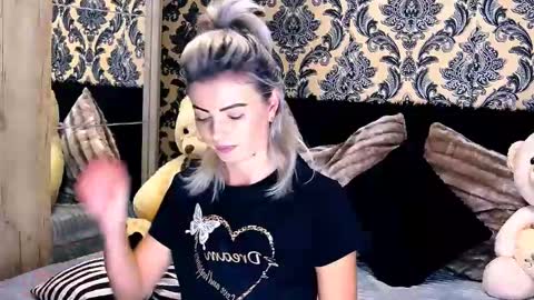 aly online show from 12.20.24