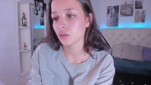 Snapshot of amaia_daniells chatting on 01.24.25 B I A N C A online show from 01.24.25