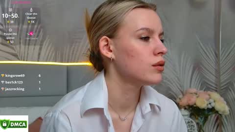 Snapshot of amaliabell chatting on 03.06.25 Amalia online show from 03.06.25