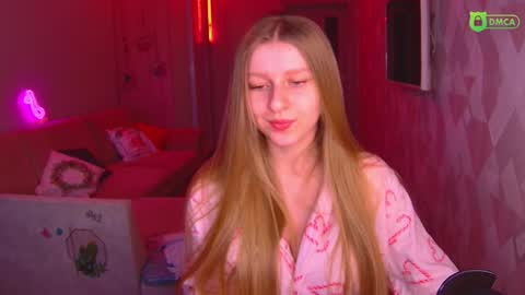 Snapshot of amaliaqueen999 chatting on 01.06.25 Amalia online show from 01.06.25