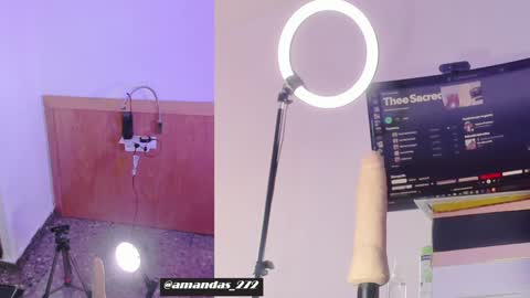 Snapshot of amanda_drawer27 chatting on 01.14.25 amanda_drawer27 online show from 01.14.25
