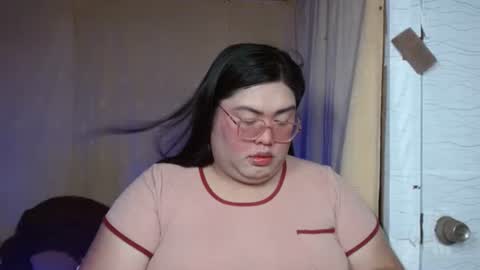 Snapshot of amanda_fetish chatting on 10.18.25 amanda_fetish online show from 10.18.25