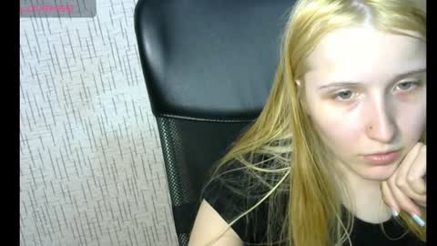 Snapshot of amanda_sherr chatting on 12.23.24 Amanda online show from 12.23.24