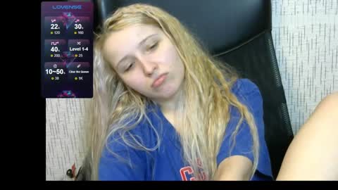 Snapshot of amanda_sherr chatting on 03.02.25 Amanda online show from 03.02.25