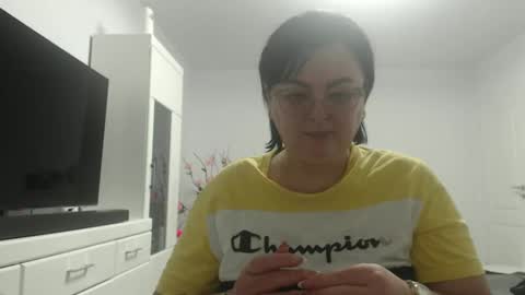 Snapshot of amandamuller1982 chatting on 02.05.25 Anda online show from 02.05.25