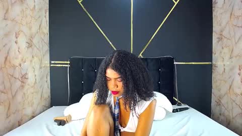 Snapshot of amandarobers chatting on 01.19.25 Amanda Robers online show from 01.19.25