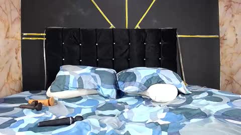 Snapshot of amandarobers chatting on 02.06.25 Amanda Robers online show from 02.06.25