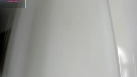 Snapshot of amara_rousse chatting on 09.14.25 amara_rousse online show from 09.14.25