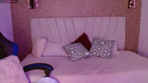 amaranta_carey online show from 10.31.25