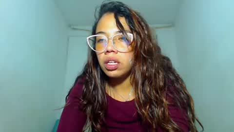 Amara Julia online show from 12.07.24