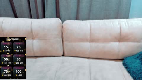 Snapshot of amazing_alina chatting on 01.14.25 Alina online show from 01.14.25