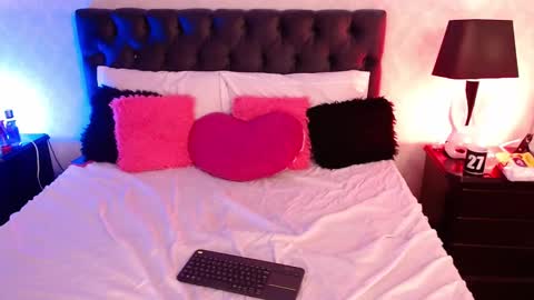 Ambar Jones online show from 02.12.25