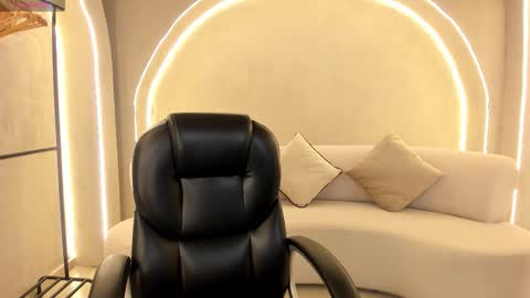 Ambar  online show from 11.10.25