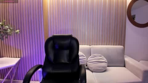 Ambar  online show from 11.27.25