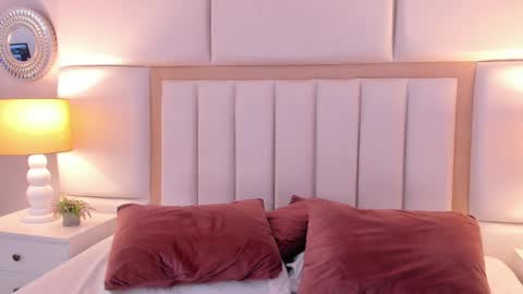 Snapshot of ambarsantany chatting on 01.16.25 AmbarSantany online show from 01.16.25