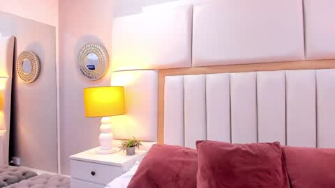 Snapshot of ambarsantany chatting on 02.02.25 AmbarSantany online show from 02.02.25