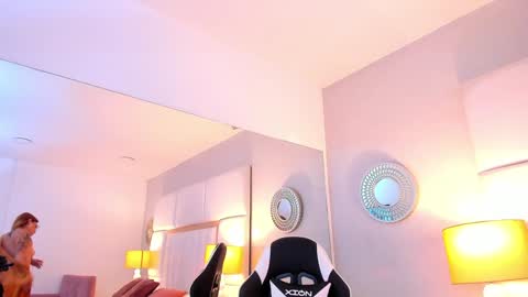 Snapshot of ambarsantany chatting on 02.03.25 AmbarSantany online show from 02.03.25