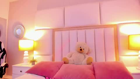 Snapshot of ambarsantany chatting on 03.07.25 AmbarSantany online show from 03.07.25