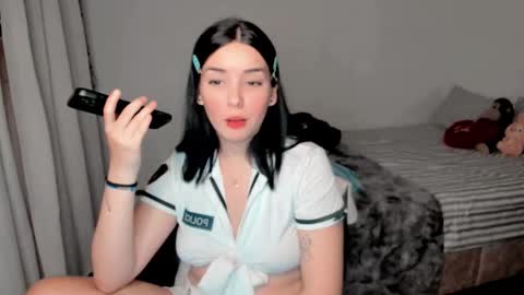 Snapshot of amber_landy1 chatting on 12.11.24 amber online show from 12.11.24