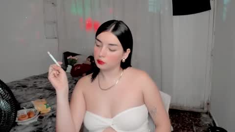 Snapshot of amber_landy1 chatting on 02.07.25 amber online show from 02.07.25