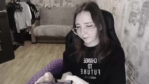 Snapshot of ameliakamishiro chatting on 02.12.25 Amelia online show from 02.12.25