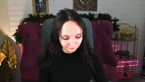 Snapshot of ameliamalina chatting on 12.29.24 Amelia online show from 12.29.24