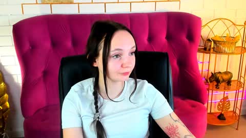 Snapshot of ameliamalina chatting on 01.21.25 Amelia online show from 01.21.25