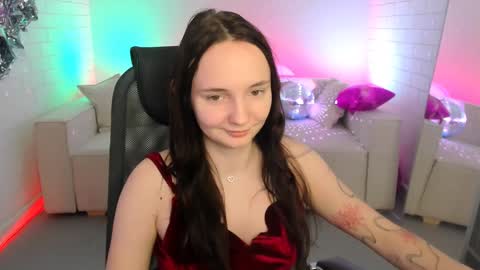 Snapshot of ameliamalina chatting on 02.06.25 Amelia online show from 02.06.25