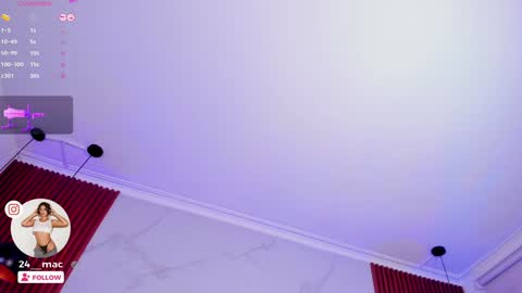 Snapshot of amelie_leigh chatting on 12.07.24 Alejandra online show from 12.07.24