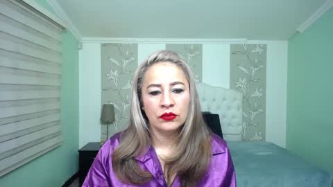 Amell Thomson online show from 12.12.24
