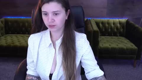 Snapshot of amellymillyy chatting on 09.14.25 amellymillyy online show from 09.14.25