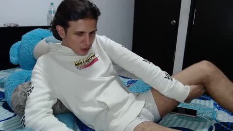 Snapshot of americanbig_dick chatting on 02.22.25 Lucian online show from 02.22.25